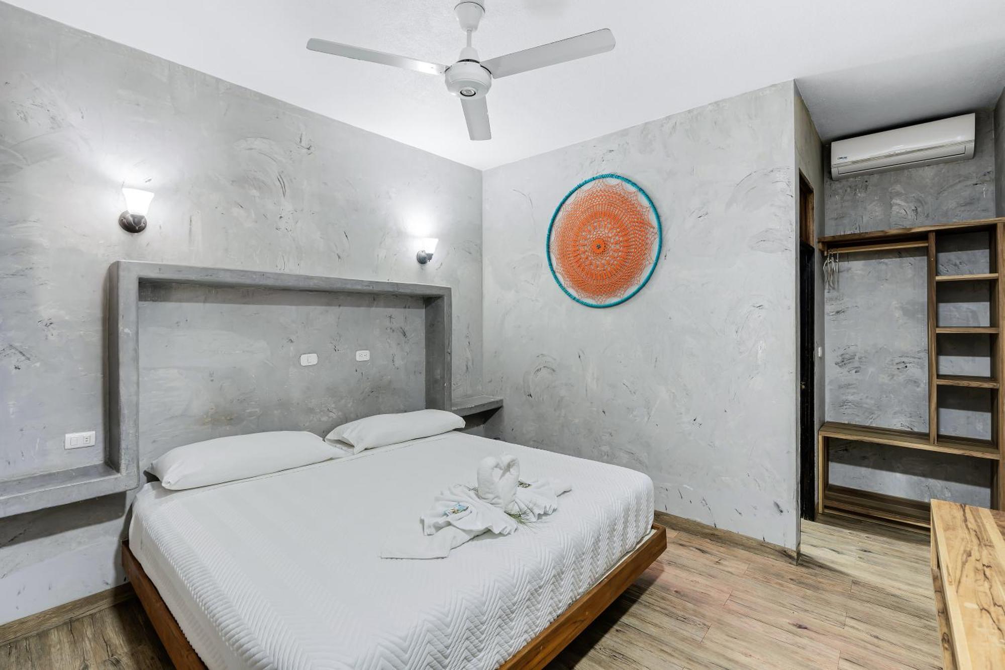 Hotel Tamarindo Inn - 1 Mi To Tamarindo Beach المظهر الخارجي الصورة